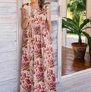 Euc Gal Meets Glam Makenna dress